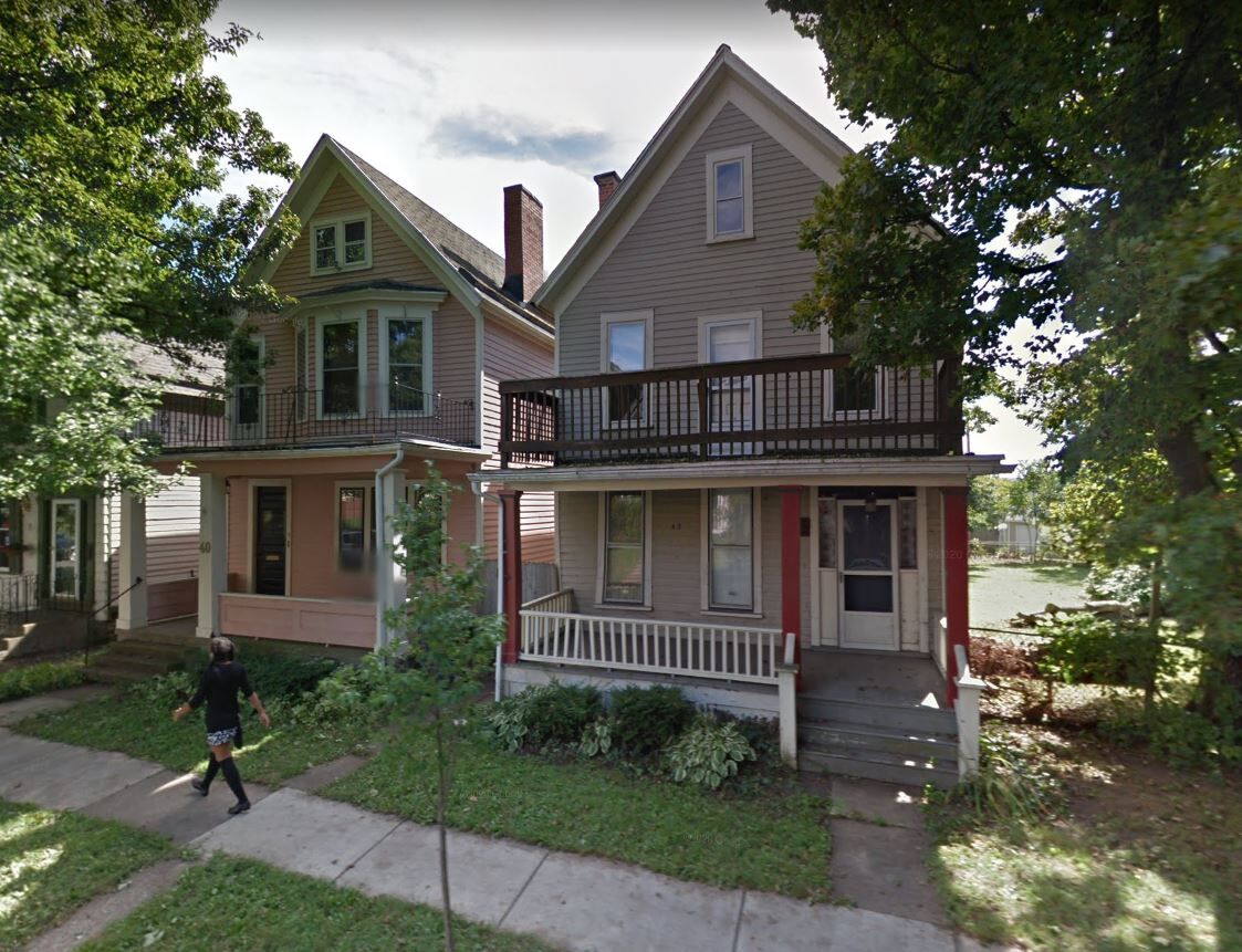 40-42 Cottage St.